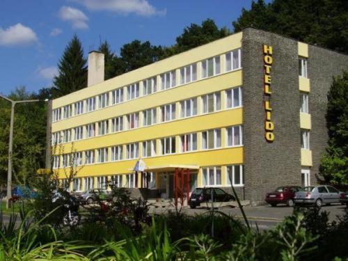 Hotel Lido Miskolc Exterior photo